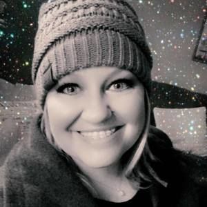 Meet your Posher, Joanie